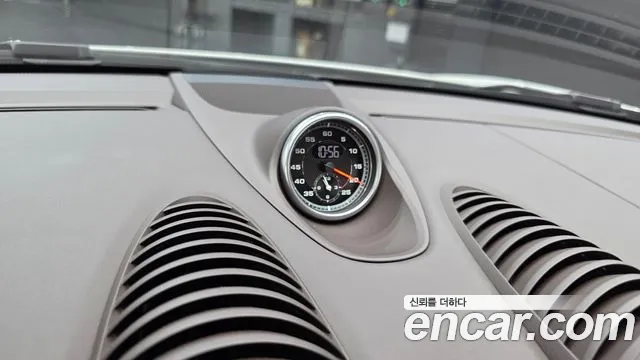 Porsche 718 — Фото автомобиля 24