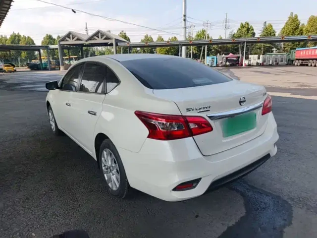 Nissan Sylphy — Фото автомобиля 4