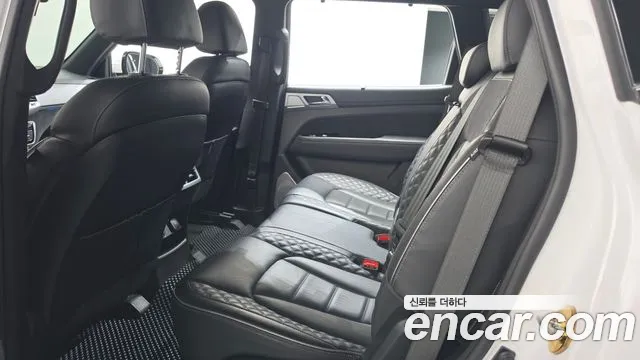 KG_Mobility_Ssangyong Rexton All Rexton Дизель 2.2 4WD — Фото автомобиля 20