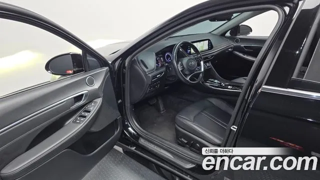 Hyundai Sonata — Фото автомобиля 15
