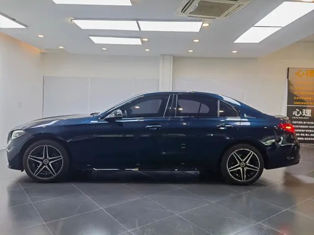 Mercedes-Benz C-Class — Фото автомобиля 14