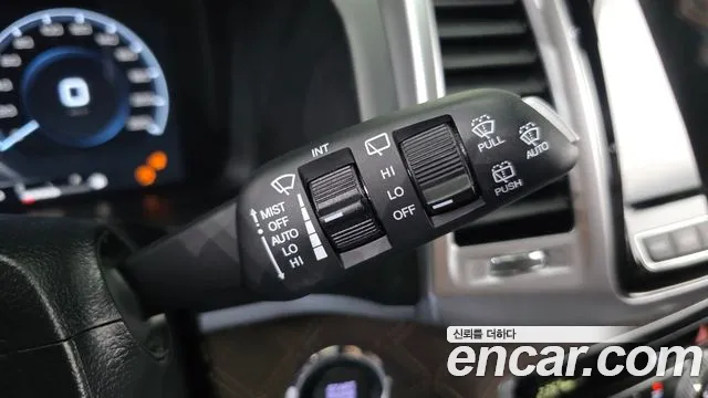 KG_Mobility_Ssangyong Rexton All Rexton Дизель 2.2 4WD — Фото автомобиля 14