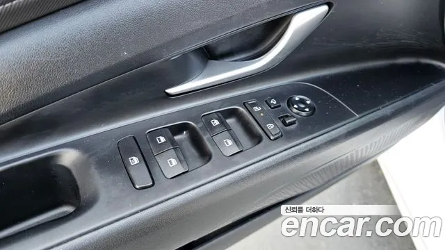 Hyundai AVANTE Новый Avante (CN7) — Фото автомобиля 18
