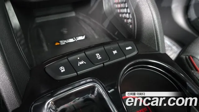 ChevroletGMDaewoo Trailblazer Trailblazer 1.3 турбо 4WD — Фото автомобиля 24