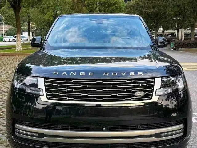 Фотография автомобиля — Land Rover Range Rover