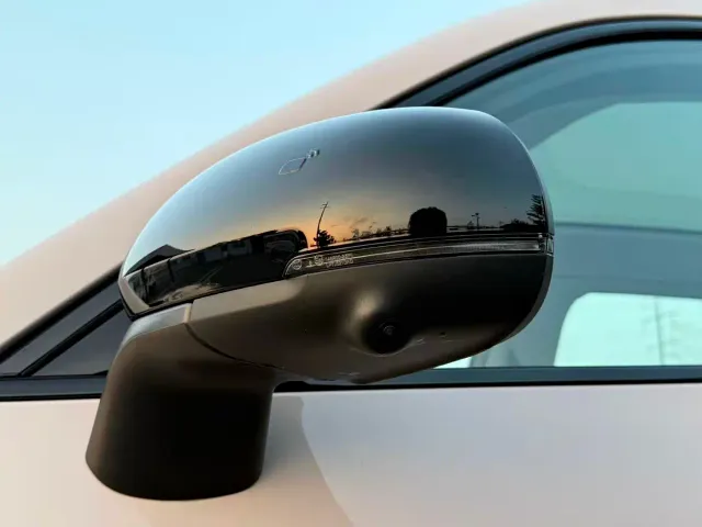 Leapmotor A10 — Фото автомобиля 24