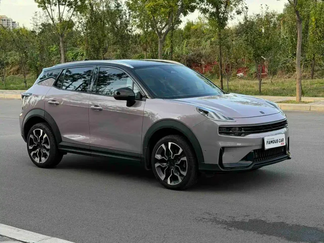 Lynk & Co 06 — Фото автомобиля 3
