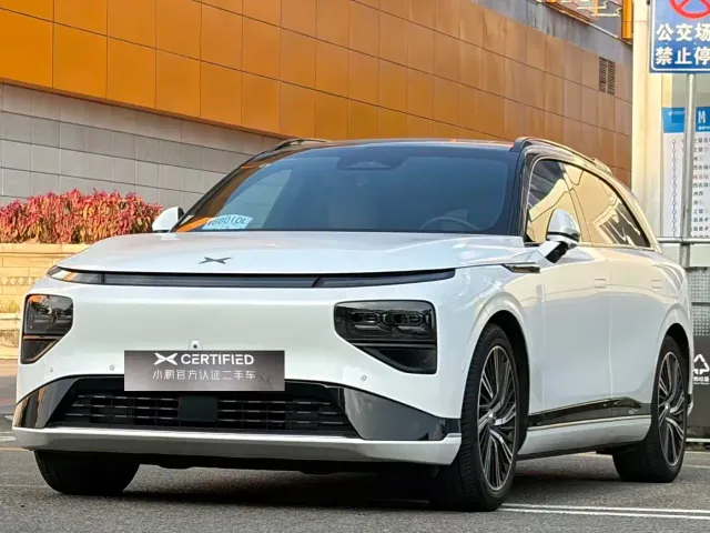 Фотография автомобиля — Xpeng G9