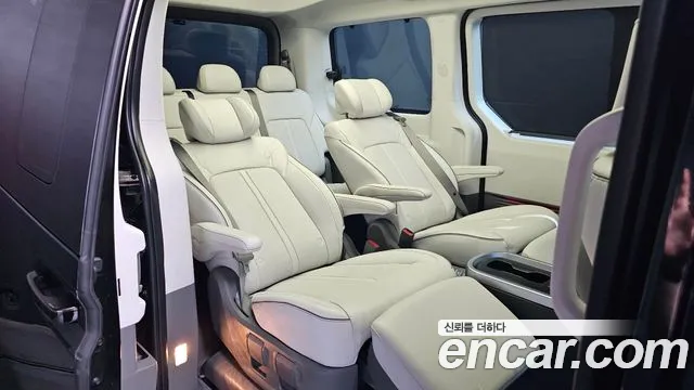 Hyundai Staria — Фото автомобиля 10