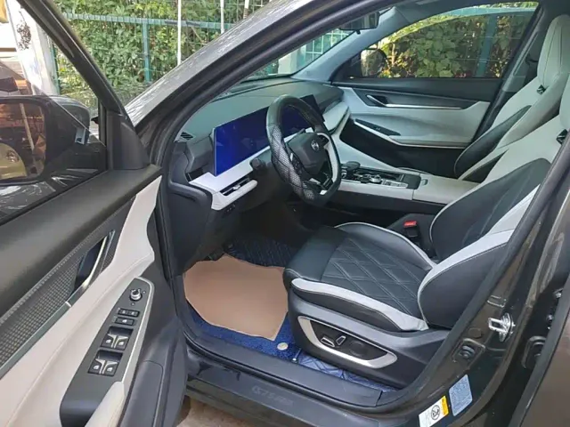 Changan CS75 Plus — Фото автомобиля 15