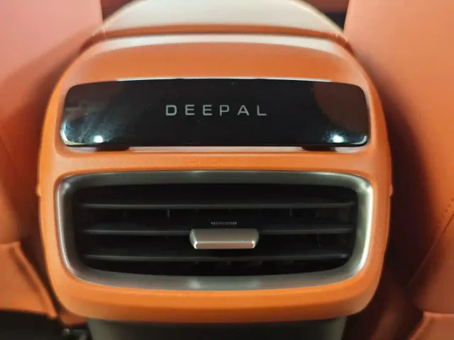Deepal S05 — Фото автомобиля 9