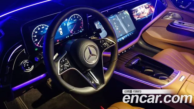 Mercedes-Benz E-Class W214 — Фото автомобиля 11