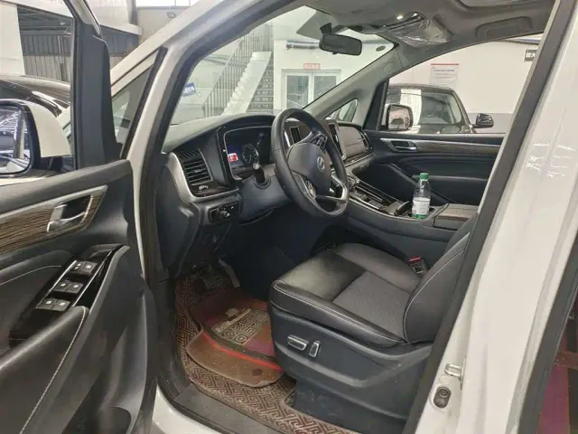 GAC Trumpchi M8 — Фото автомобиля 8