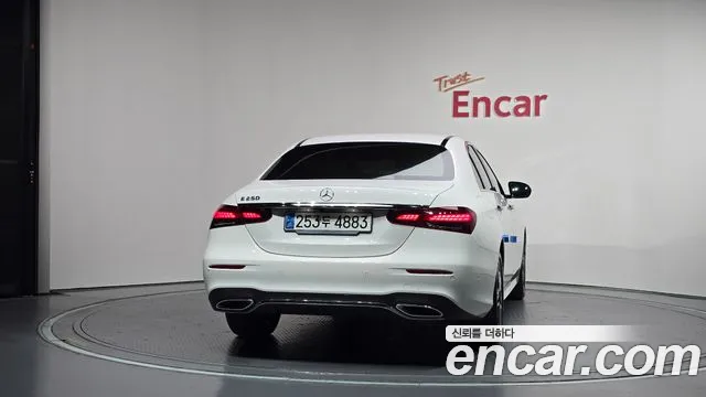 Mercedes-Benz E-Class W213 — Фото автомобиля 4