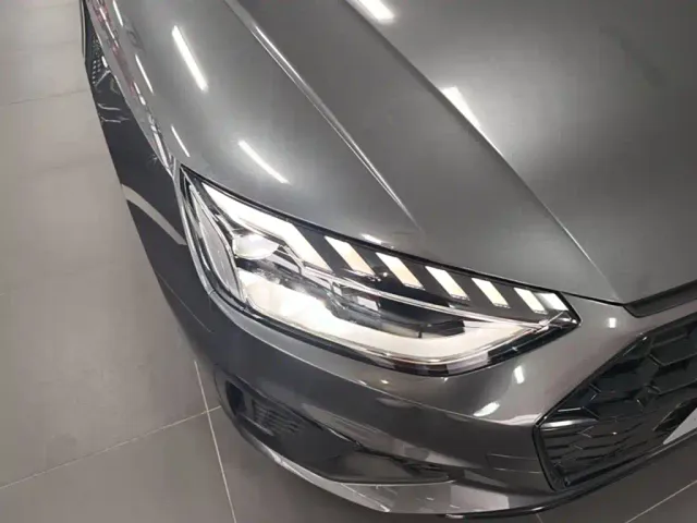 Audi A4L — Фото автомобиля 12