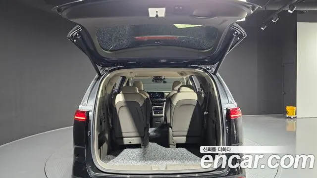 Kia Carnival 4th Gen — Фото автомобиля 20