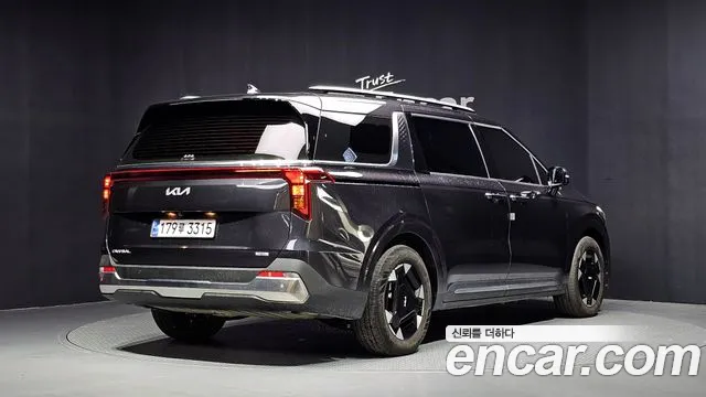 Kia Carnival 4th Gen — Фото автомобиля 2