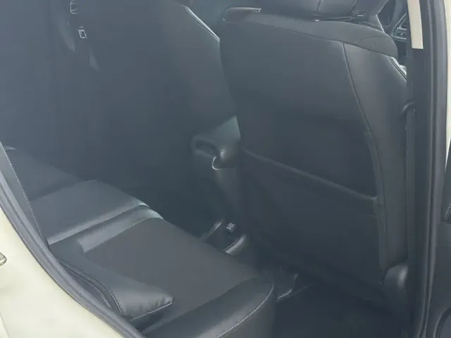 Honda Vezel 2020 1.5L CVT Luxury — Фото автомобиля 8