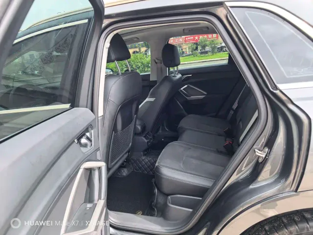 Audi Q3 — Фото автомобиля 14