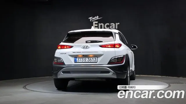 Hyundai Kona Kona (New) — Фото автомобиля 4
