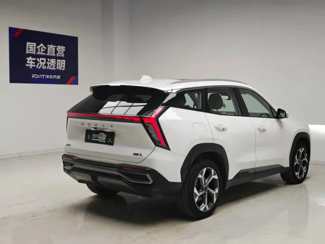 Geely Boyue L — Фото автомобиля 4