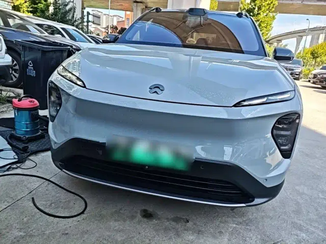 Nio ES7 — Фото автомобиля 2