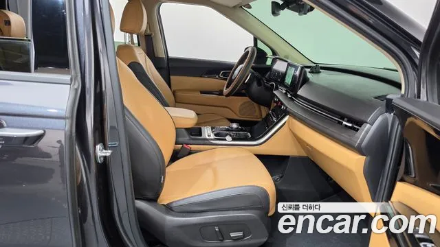 Kia Carnival 4th Gen — Фото автомобиля 16