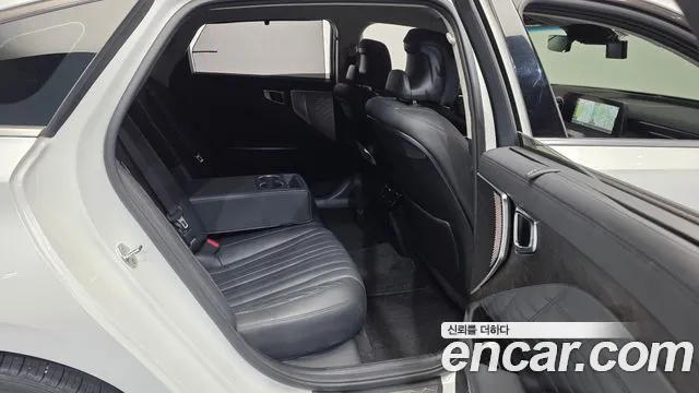 Kia K8 2.5 Бензин 2WD — Фото автомобиля 12