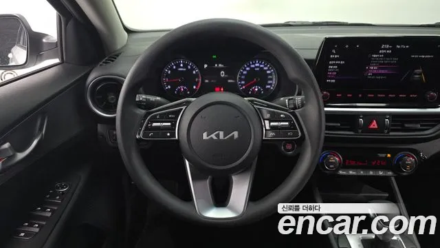 Kia K3 Generation 2 — Фото автомобиля 14