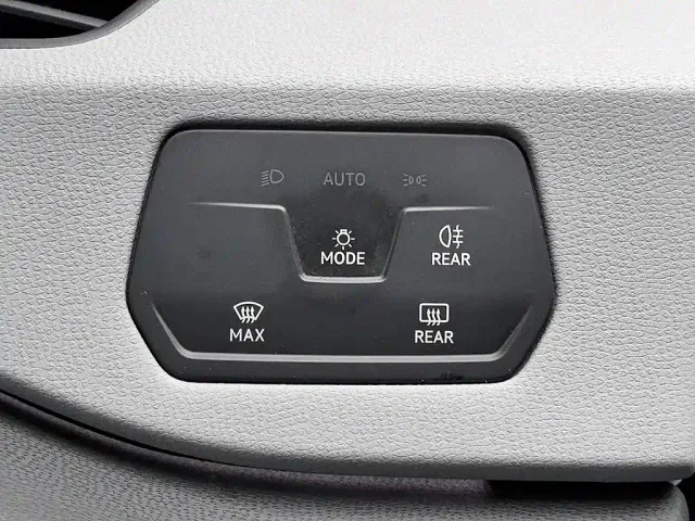 Volkswagen ID.3 — Фото автомобиля 21