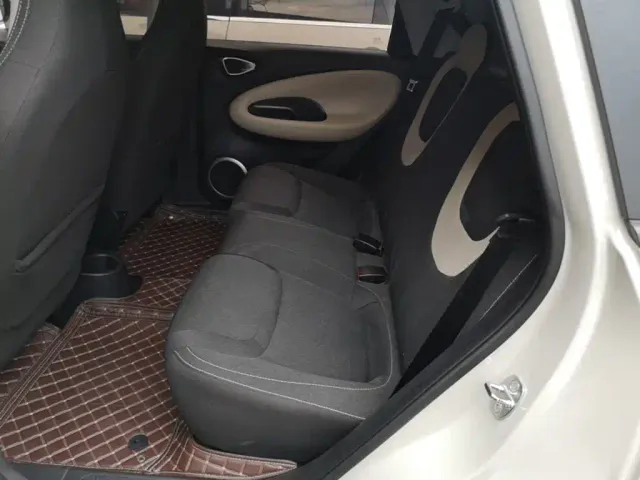 Wuling Bingo — Фото автомобиля 12
