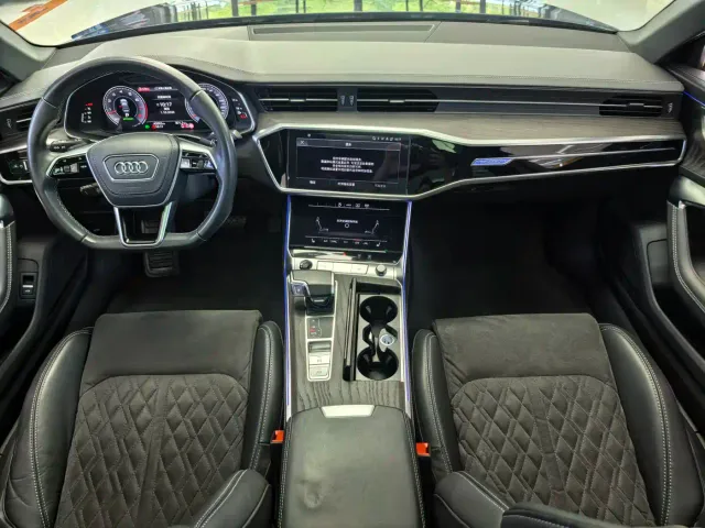 Audi A6L — Фото автомобиля 5