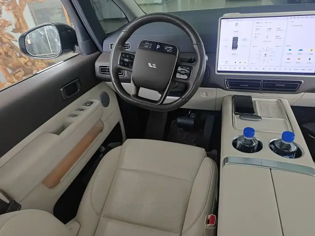 Li Auto Li Auto MEGA 2024 Ultra — Фото автомобиля 10