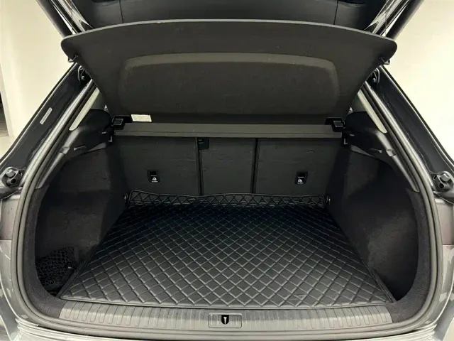 Audi Q3 — Фото автомобиля 13