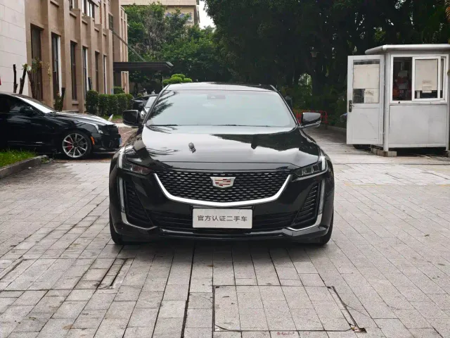 Cadillac CT5 — Фото автомобиля 3