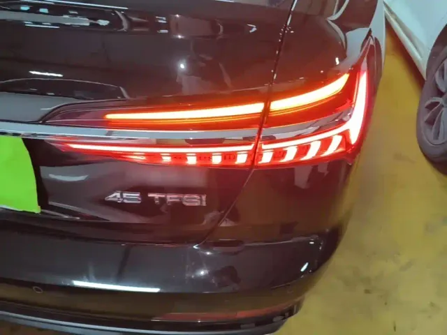 Audi Audi A6L 2022 45 TFSI Premium Dynamic — Фото автомобиля 7
