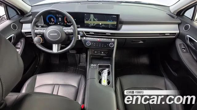 Hyundai Sonata — Фото автомобиля 10