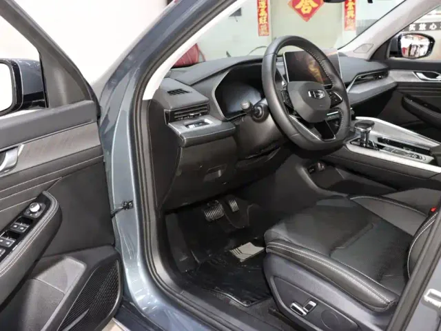 Geely Xingrui — Фото автомобиля 9