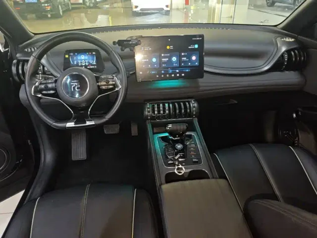 BYD Yuan PLUS — Фото автомобиля 9