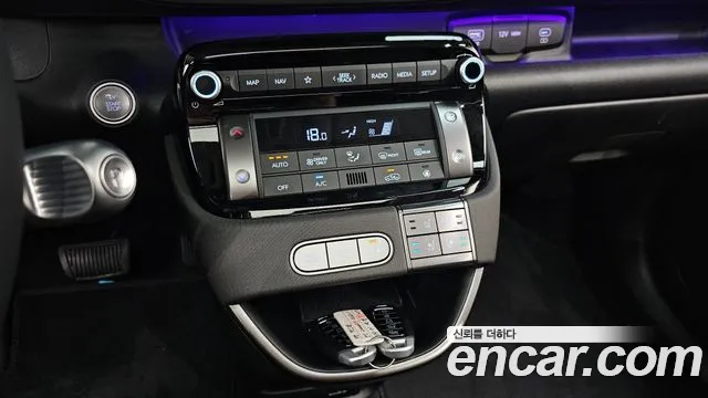 Hyundai Casper Casper Electric Inspiration — Фото автомобиля 26