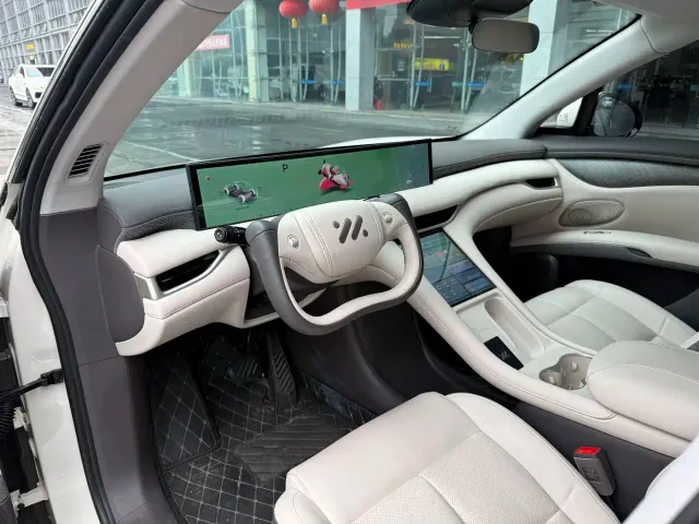 IM Motors LS6 — Фото автомобиля 8