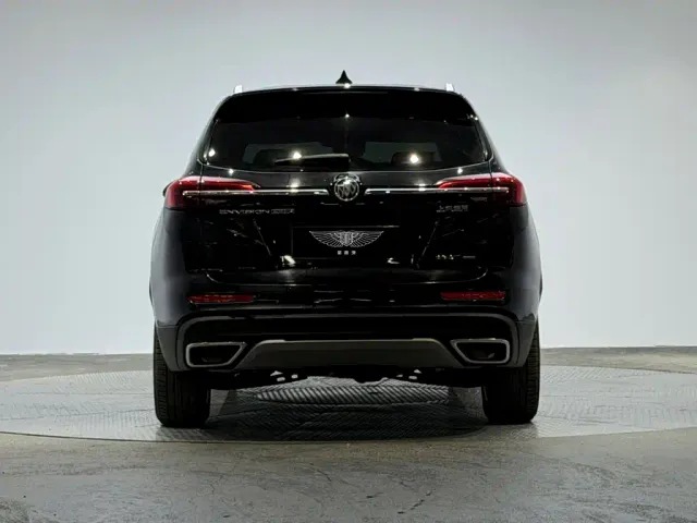 Buick Envision Plus — Фото автомобиля 3