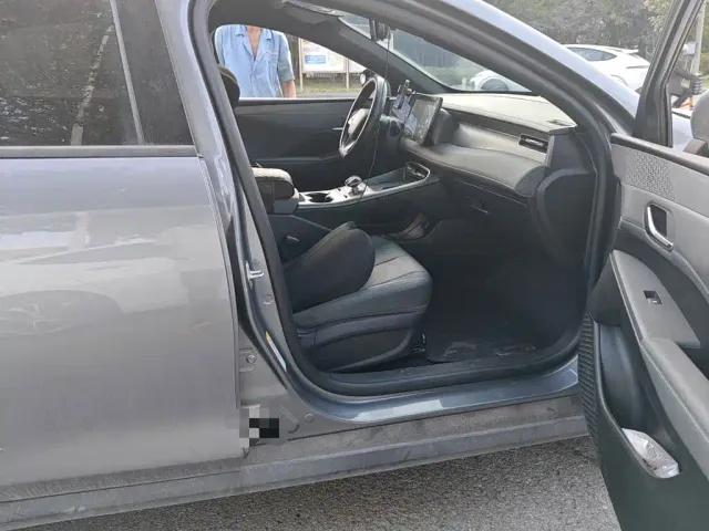 BYD Qin PLUS — Фото автомобиля 19