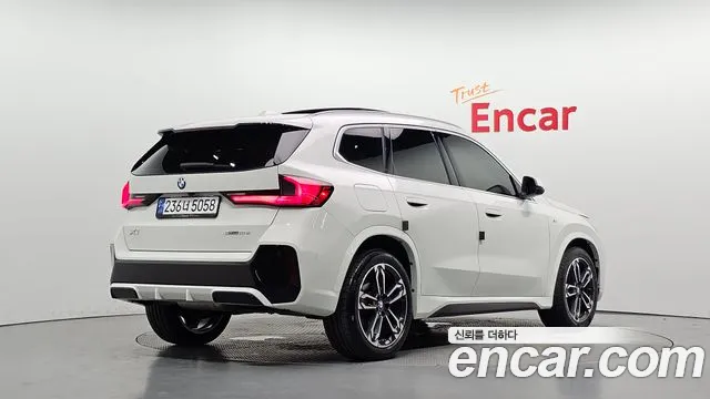 Фотография автомобиля — BMW X1 X1 (U11)