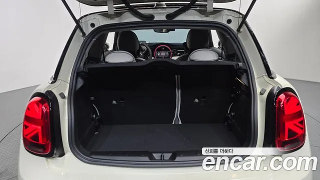 Mini Cooper — Фото автомобиля 17