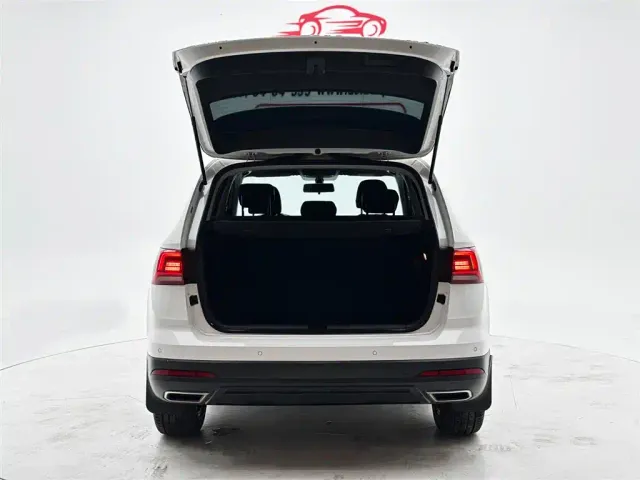 Volkswagen Tharu — Фото автомобиля 8