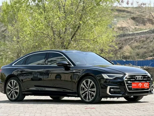 Audi A6L — Фото автомобиля 3