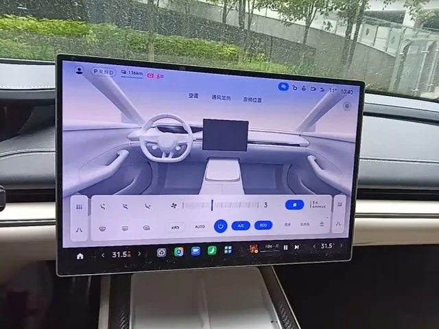 Xiaomi SU7 — Фото автомобиля 12