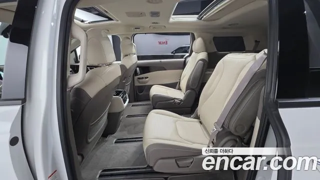 Kia Canival Carnival 4 поколение Дизель 7 мест Outdoor — Фото автомобиля 16