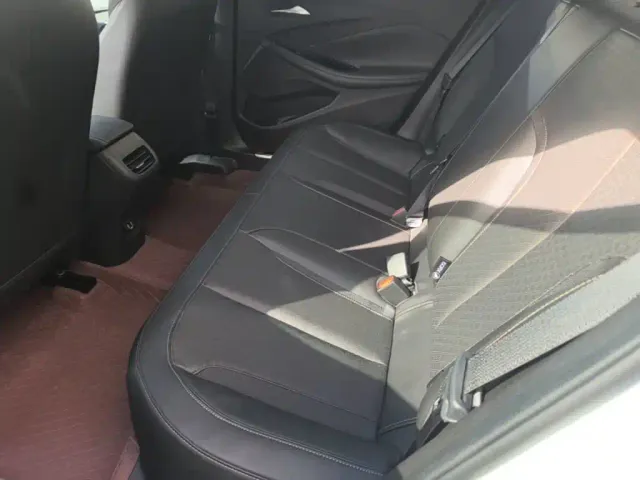 Buick Verano — Фото автомобиля 16